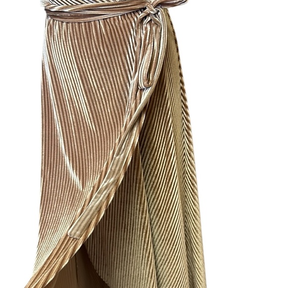 BALTIC BORN Women’s Andi Ribbed Velvet Wrap Dress Maxi Champagne Wedding XXL - Picture 11 of 17